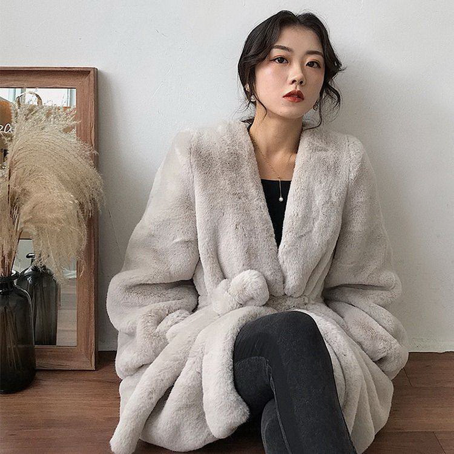 Women's Faux Fur Coats